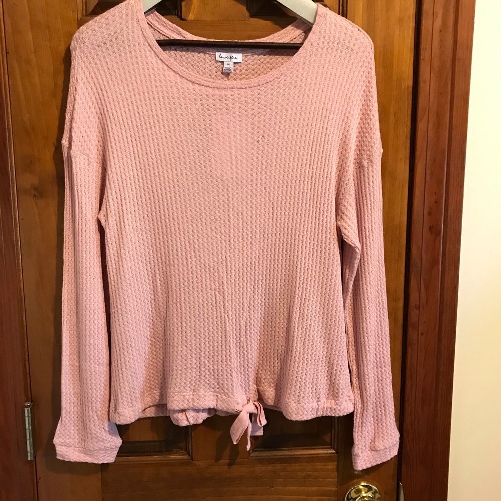 Love, Fire.  NWT.  Textured waffle knit sweater L